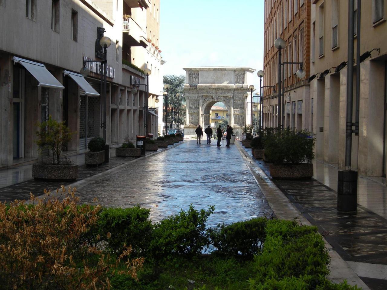 Hotel Antiche Terme Benevento Exterior foto